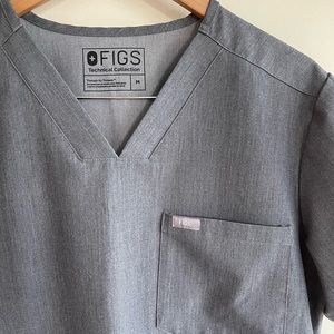 Figs gray scrub set
